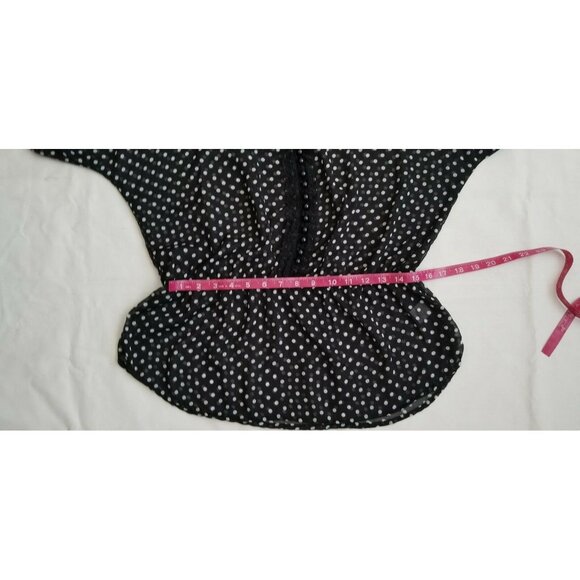Maurices Women’s Black & White Polka Dot Dolman Sleeve Blouse Size Large - Picture 11 of 12